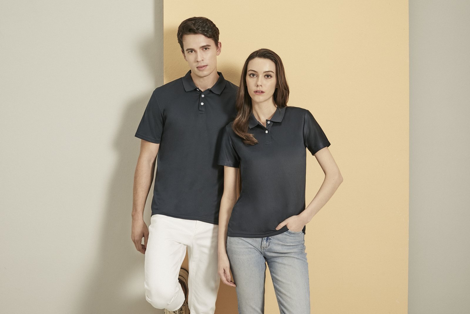 M20F model photo 4